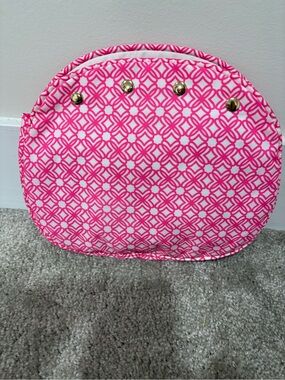 Lilly Pulitzer Bermuda bag cover Passionfruit & resort white butterfly pattern